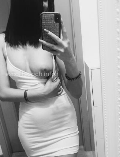 Escort Karinaa - Photo 1 №310